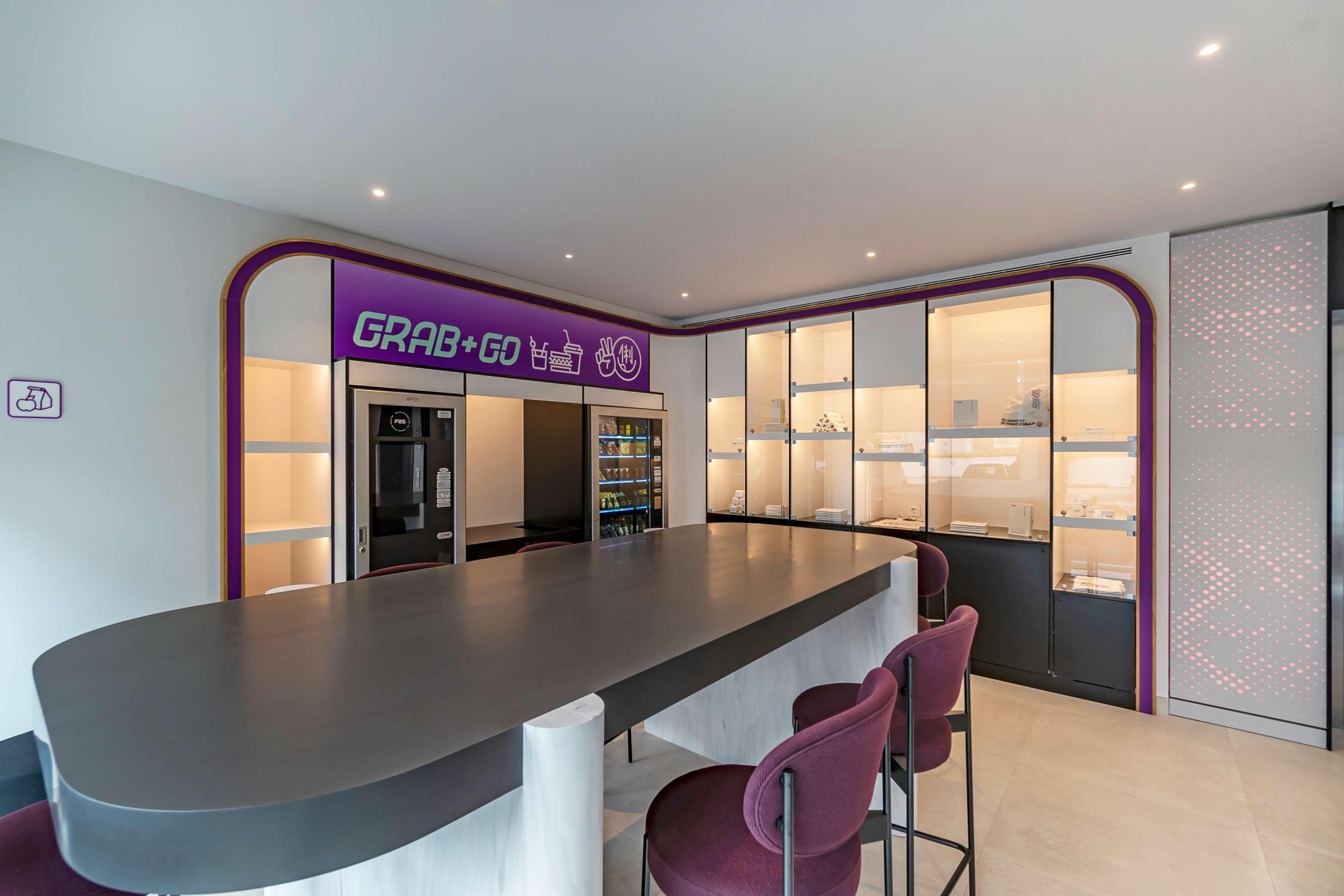 Yotel Porto Ngoại thất bức ảnh